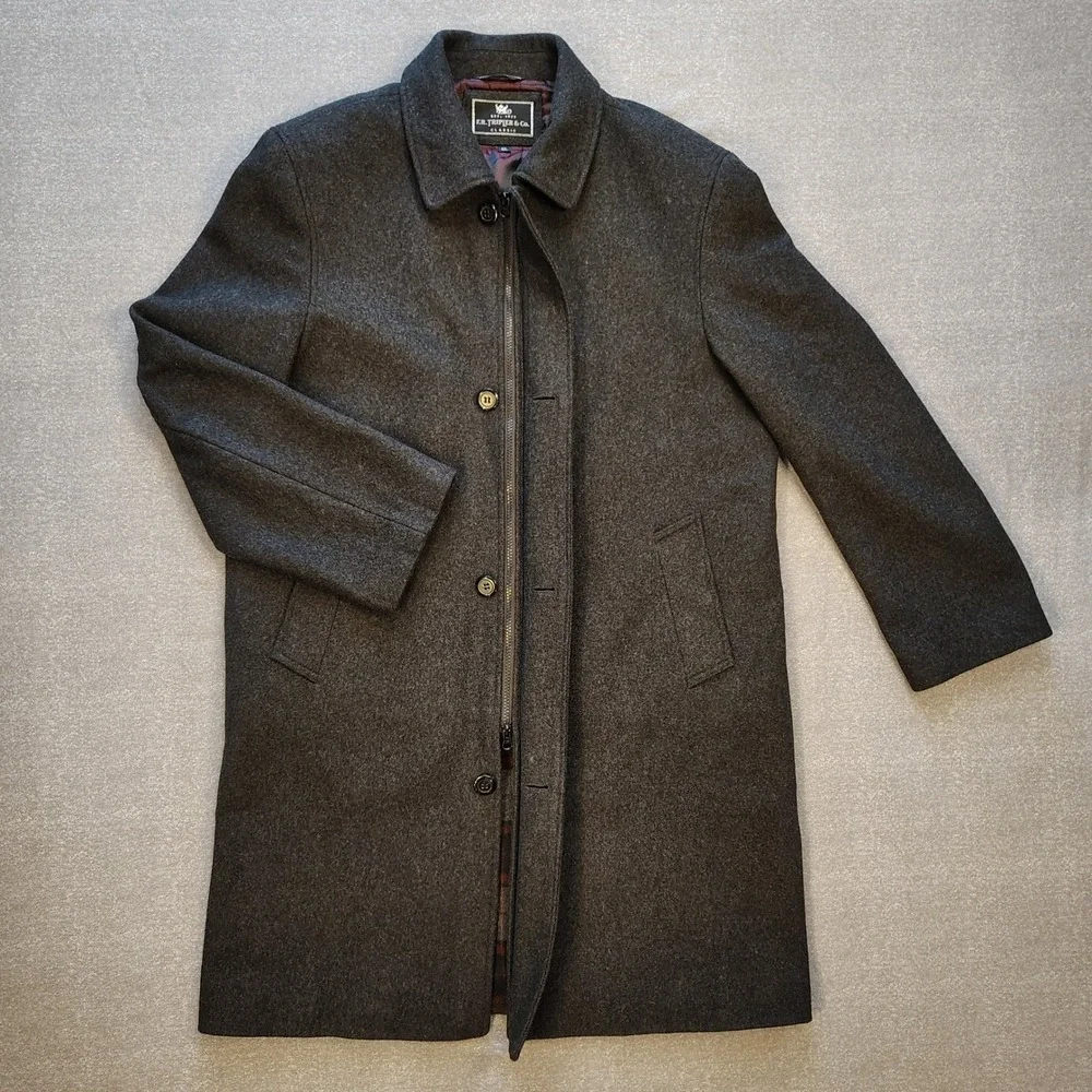 FR Tripler & Co Classic Charcoal Wool Blend Water Repellent Overcoat 42L